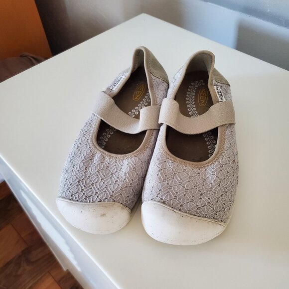 Keen Mary Jane Style Sneaker Shoes - Picture 1 of 3